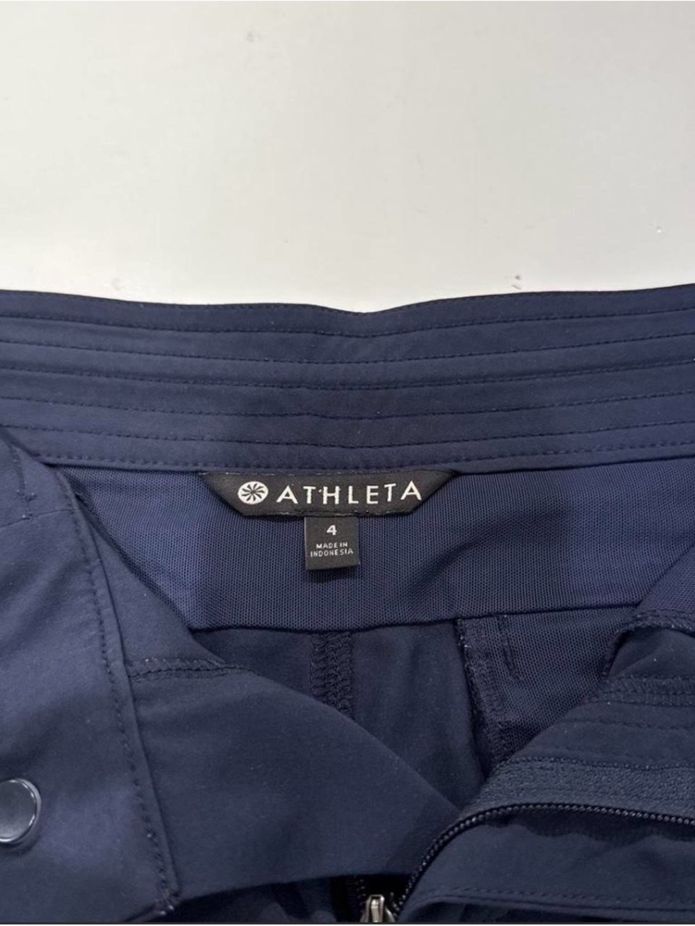 Athleta Rincon Navy Drawstring Shorts - Picture 2 of 2